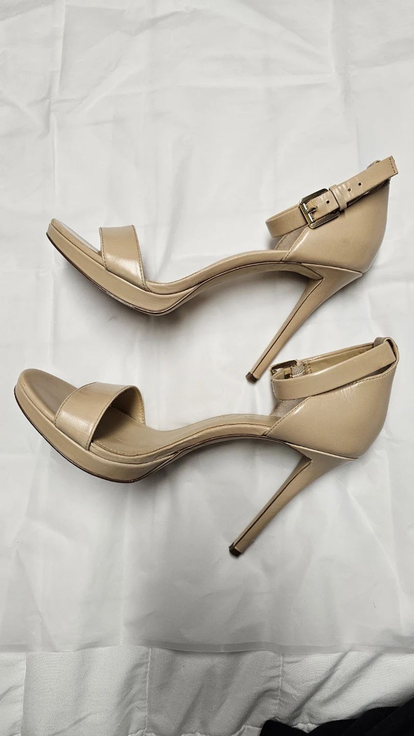 Michael Kors Nude Leather Ankle Strap Heels - photo 4