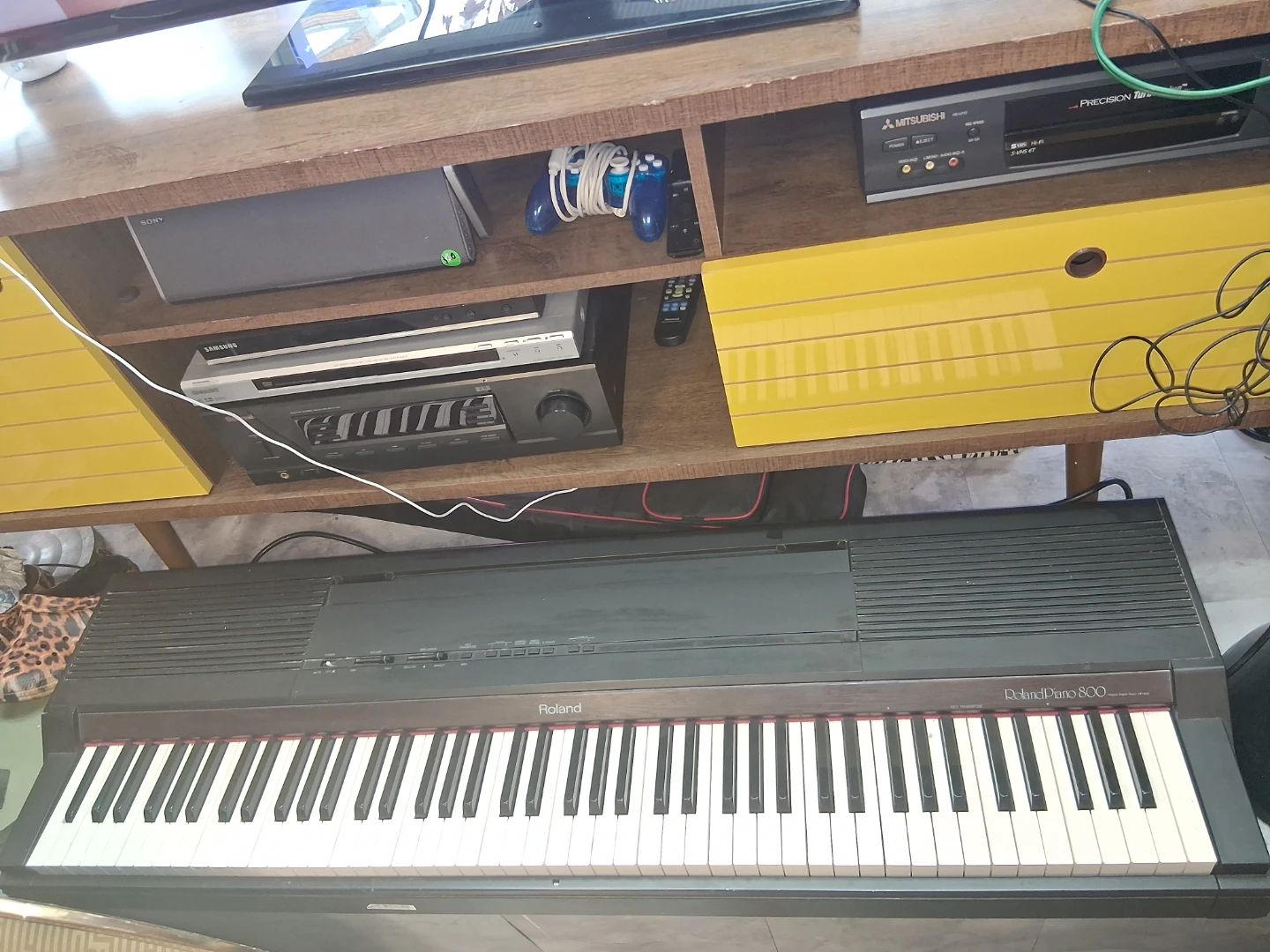 Roland RD-800 Digital Piano - photo 2