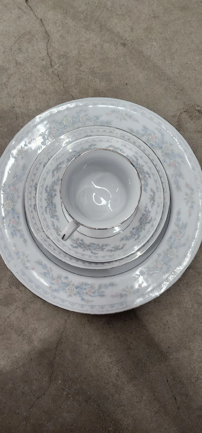 White Floral Dinnerware Set with Cups and Saucers