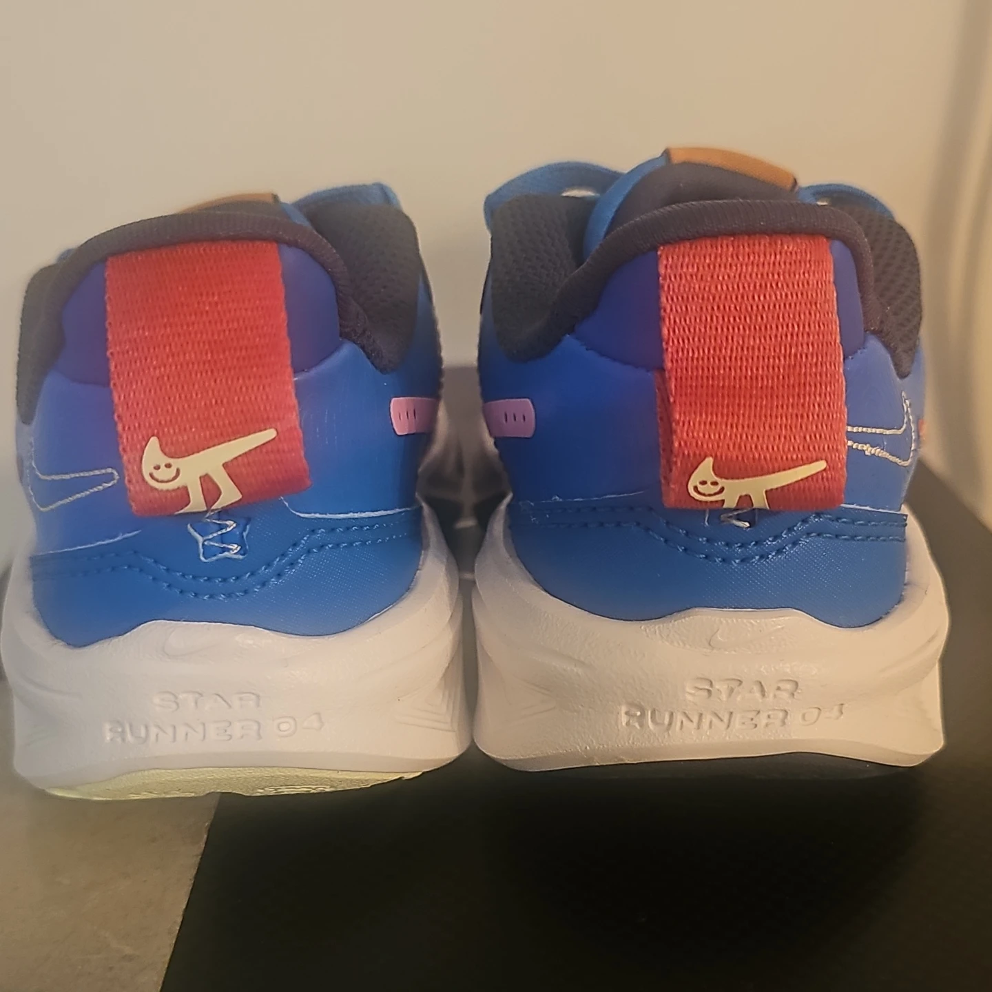 Nike Star Runner 4 NN Lil (PS) Toddler Shoes - Size 10.5C - photo 4