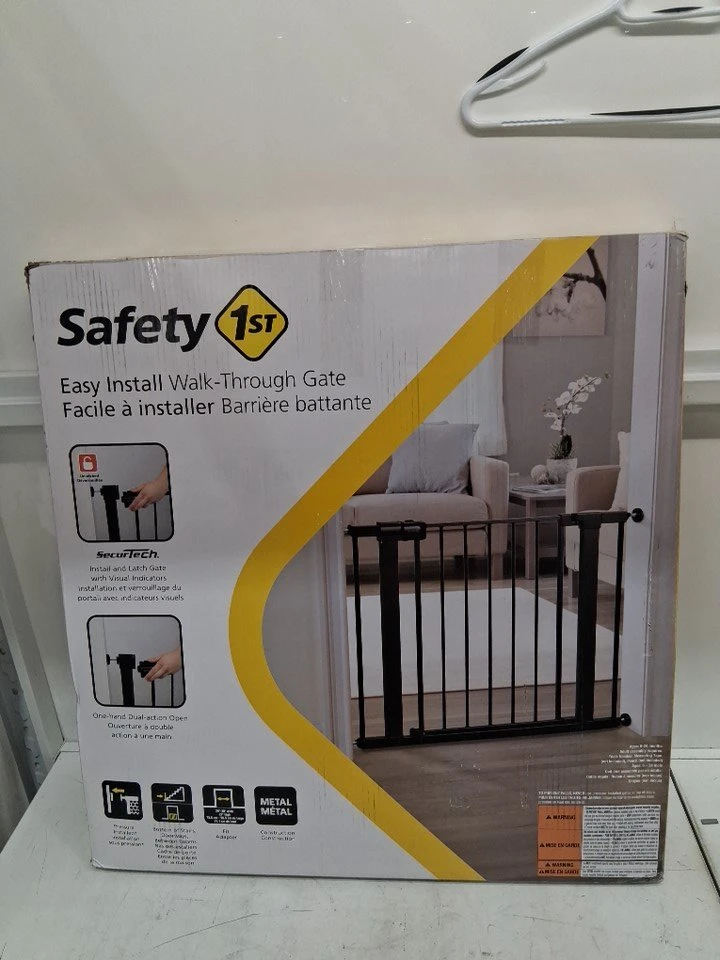 Safety 1st Easy Install Walk-Through Gate, Black - photo 2