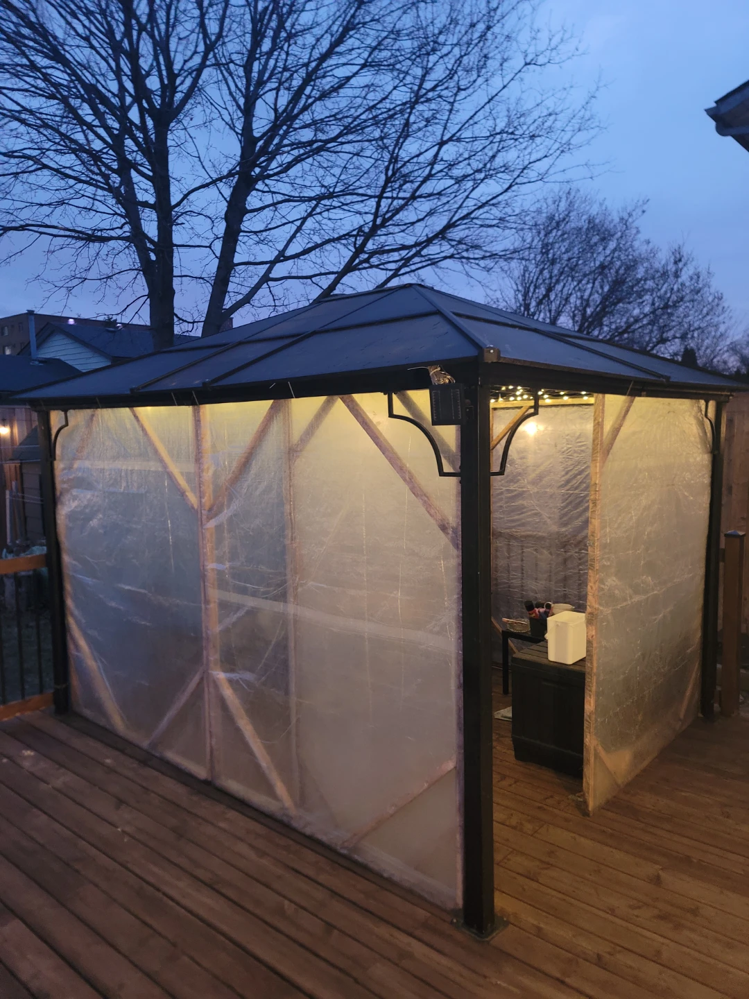 10' x 12' Gazebo with polycarbonate roof - photo 2