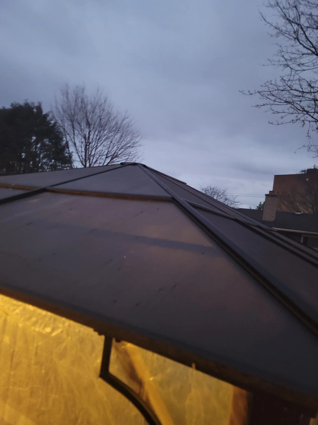 10' x 12' Gazebo with polycarbonate roof - photo 4
