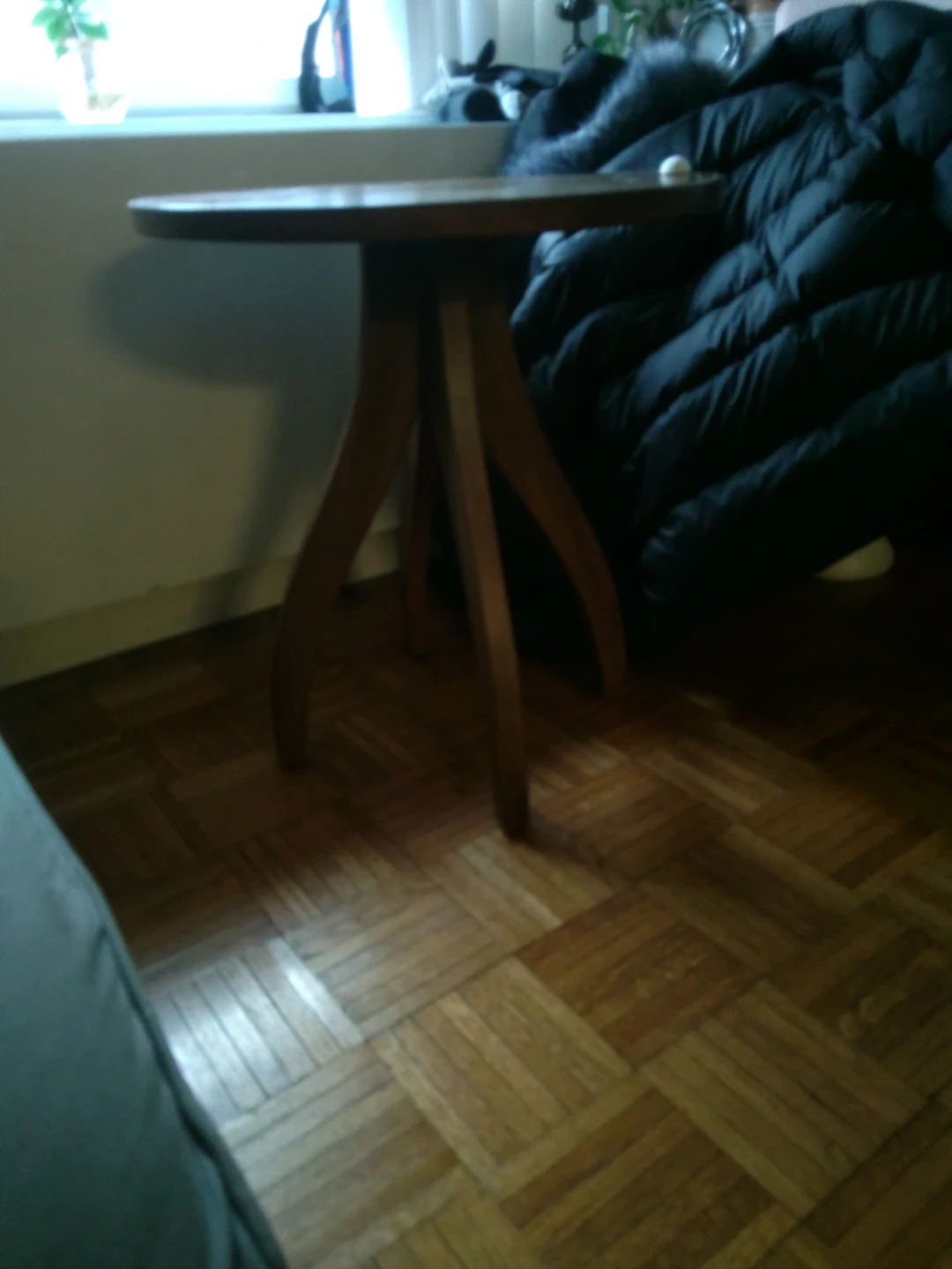 Wooden Round Accent Table