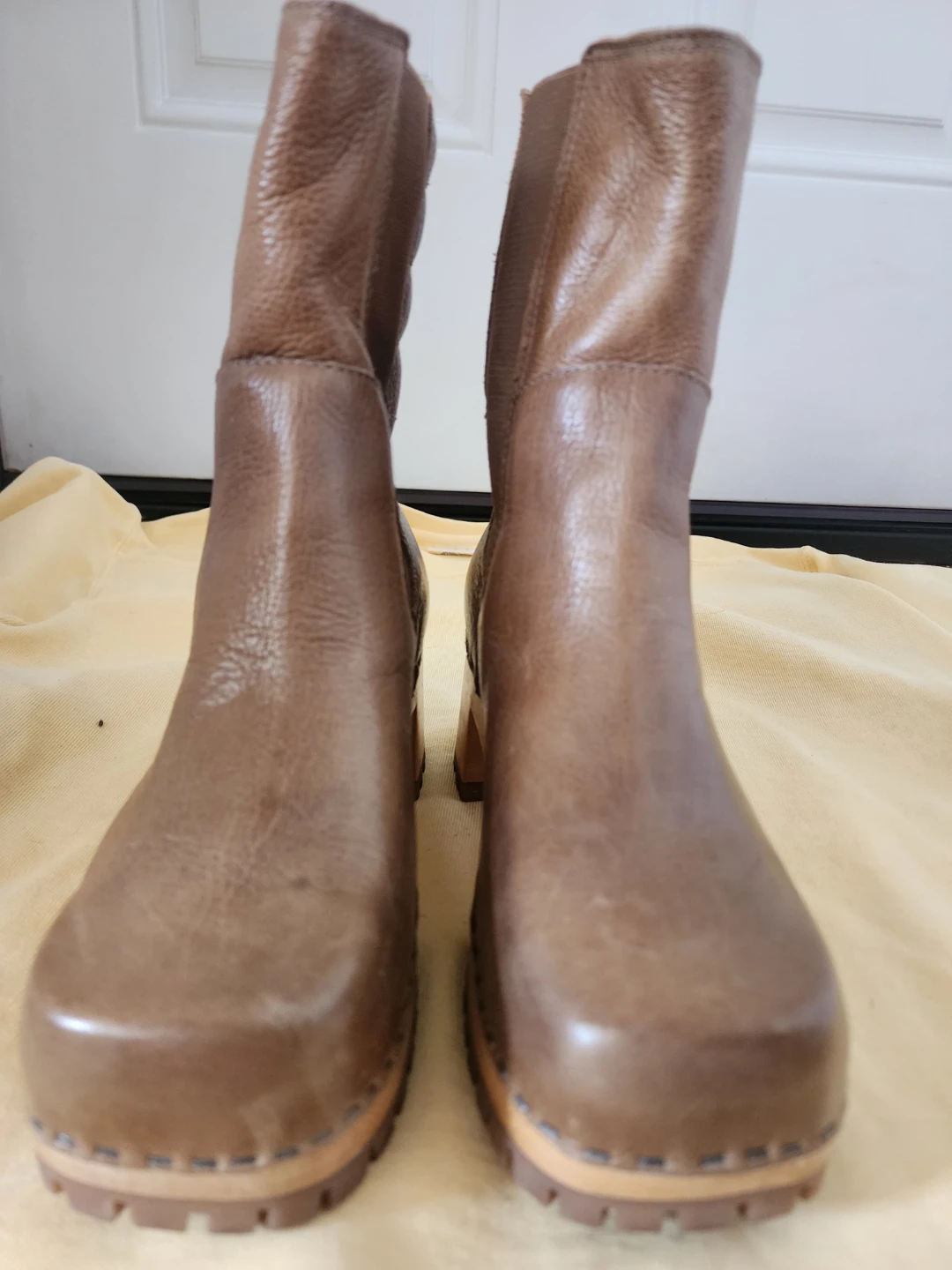 Brown Leather Clogs Boots with Wooden Heel