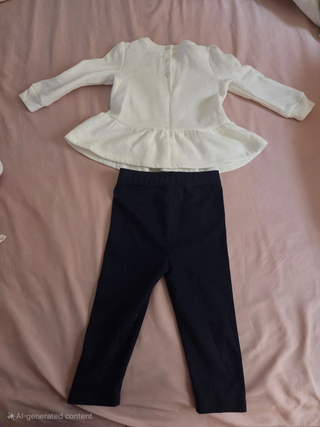 Polo Ralph Lauren Baby Girl Outfit - Bear Top & Navy Pants - photo 3