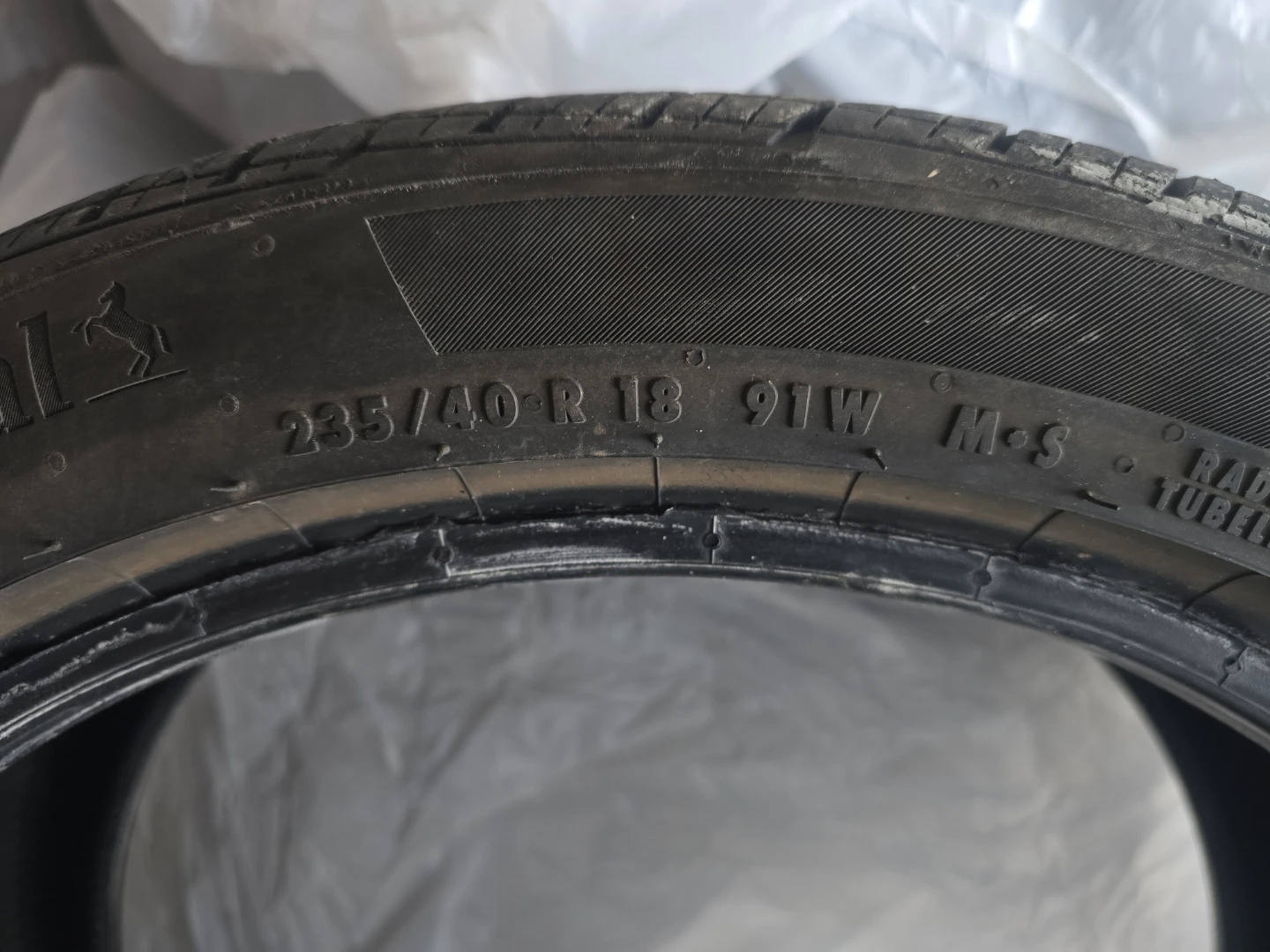 Continental 235/40 R18 Tire - photo 2