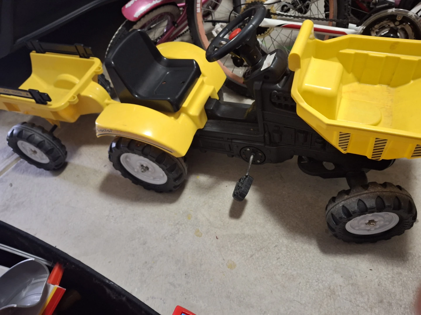 Yellow Pedal Tractor with Trailer - photo 4