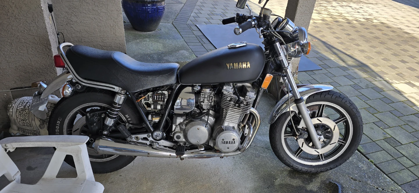Yamaha Motorcycle - photo 2