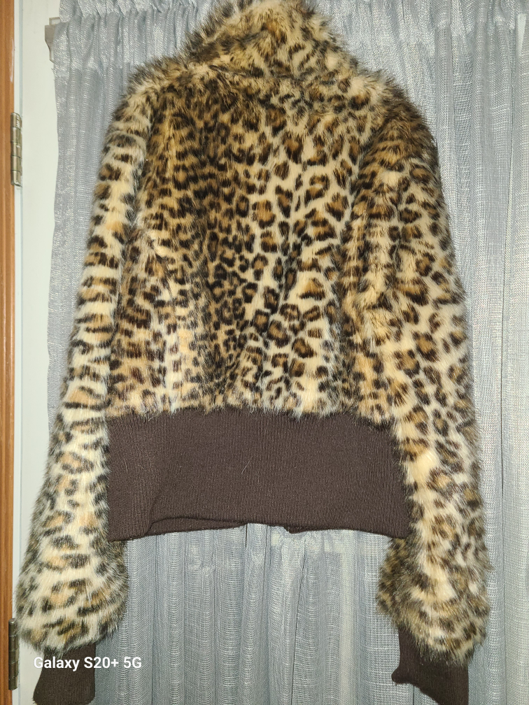 Leopard Print Faux Fur Bomber Jacket - photo 4
