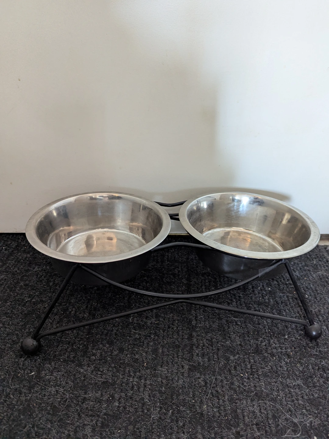 Dog bowls with steel frame  🥕