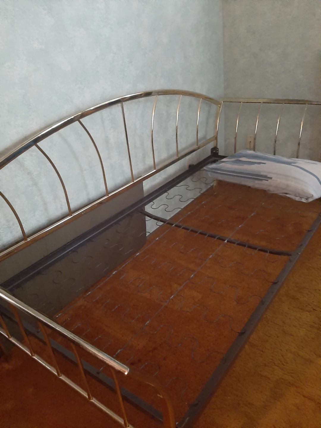Gold Metal Daybed Frame - photo 3