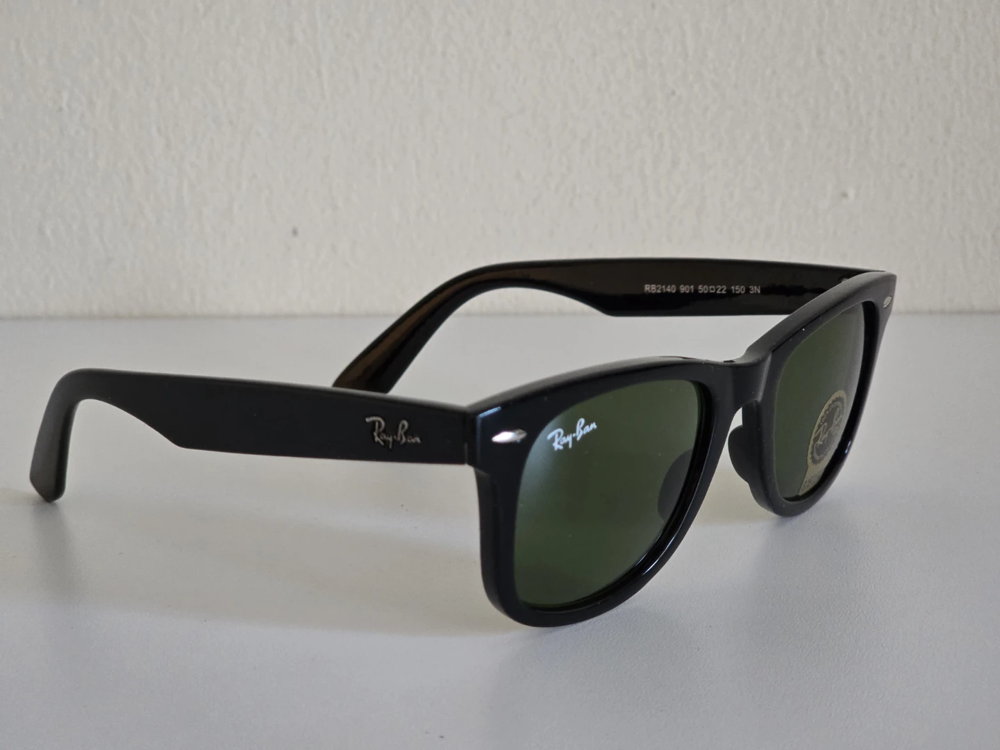 Ray-Ban Wayfarer Sunglasses RB2140