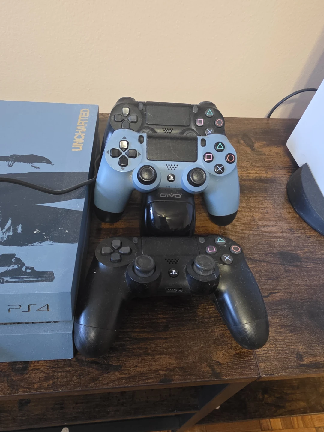Sony PlayStation 4 Uncharted Edition - photo 2