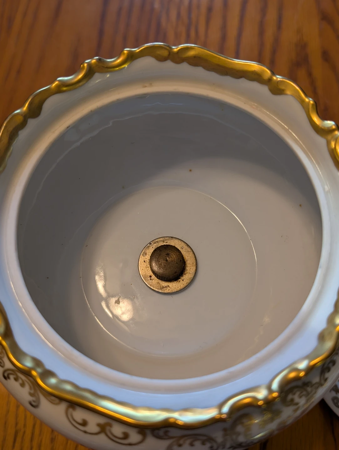 Ornate Gold and White Porcelain Footed Candy Dish. 1930's - photo 4