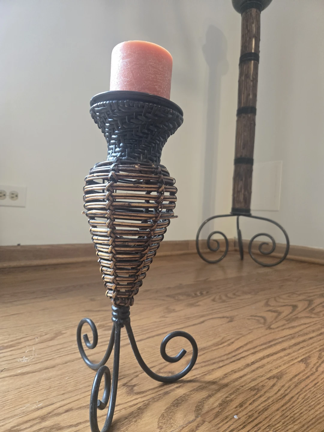 Woven Candle Holder - photo 3