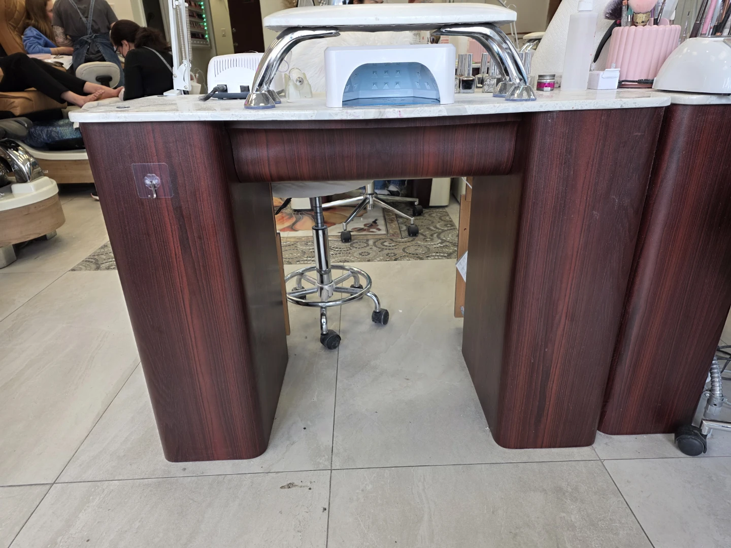 Manicure Nail Table - photo 2