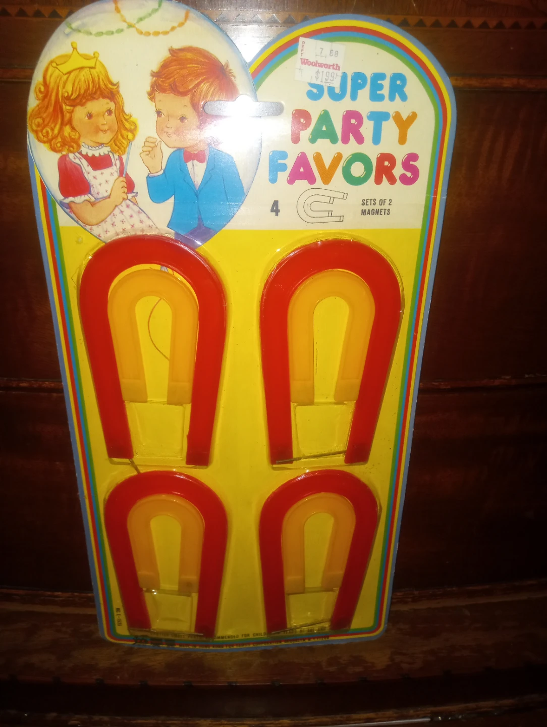 1970s vintage Super Party Favors - 4 Sets of 2 Magnets