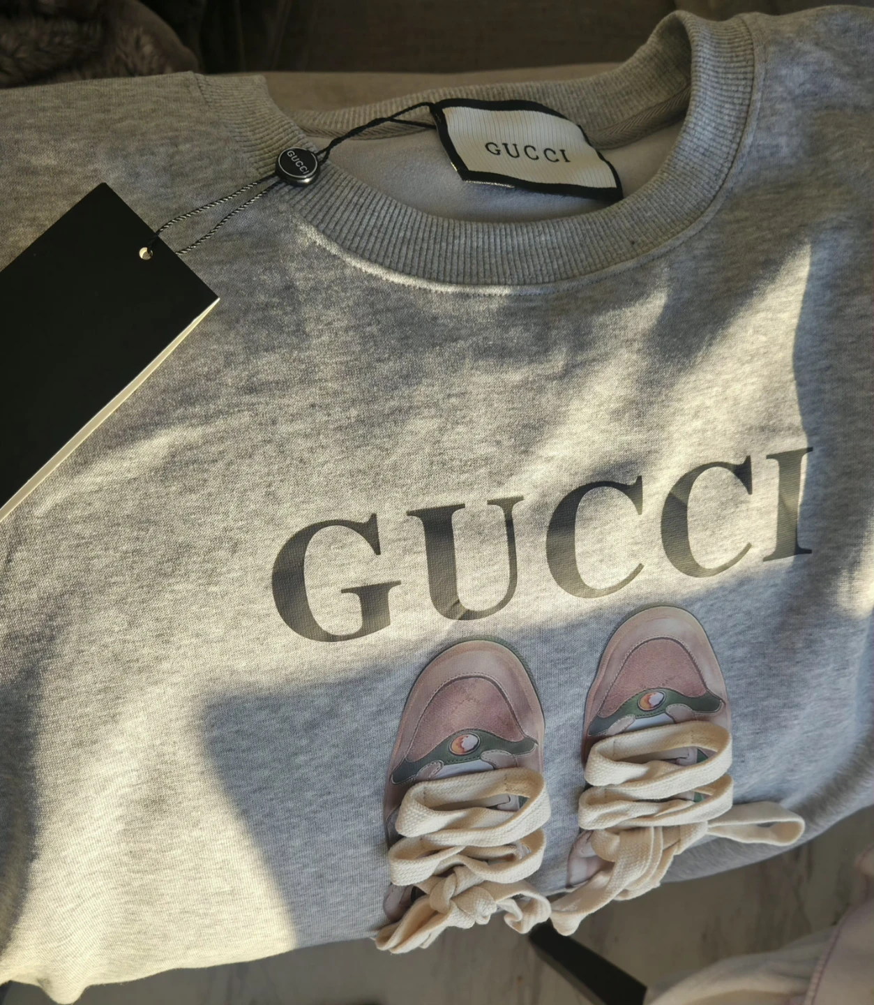 Gucci Grey Graphic Sweatshirt - photo 3