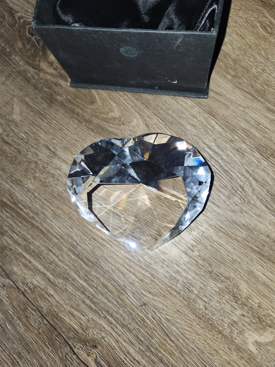 Heart Shaped Crystal Paperweight with Box - photo 3