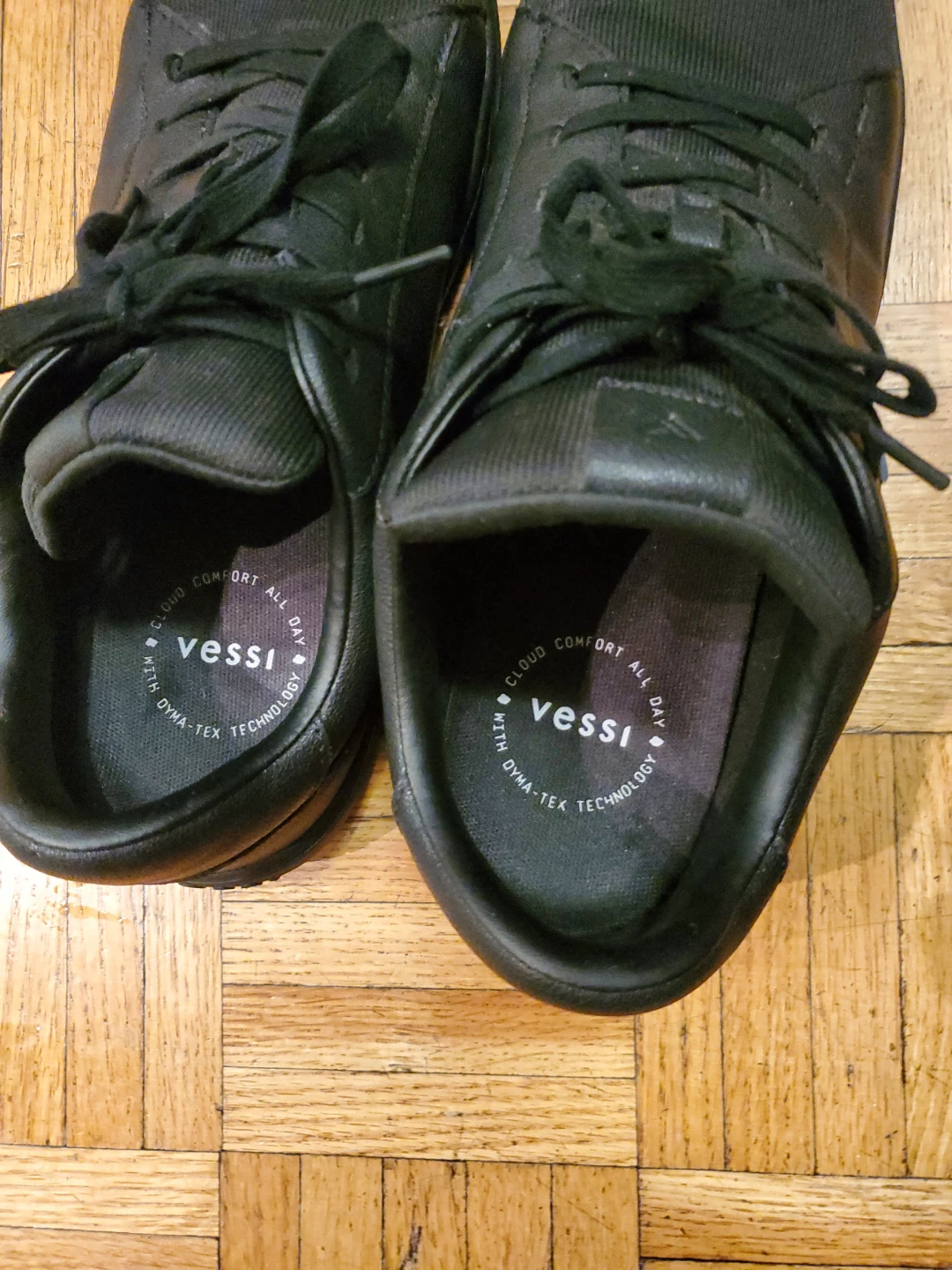 Men's / Boys Waterproof Vessi Shoes Size 10 - photo 5