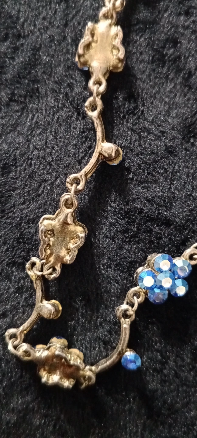 Vintage 🔥 Silver-tone necklace with blue flower charms - photo 5