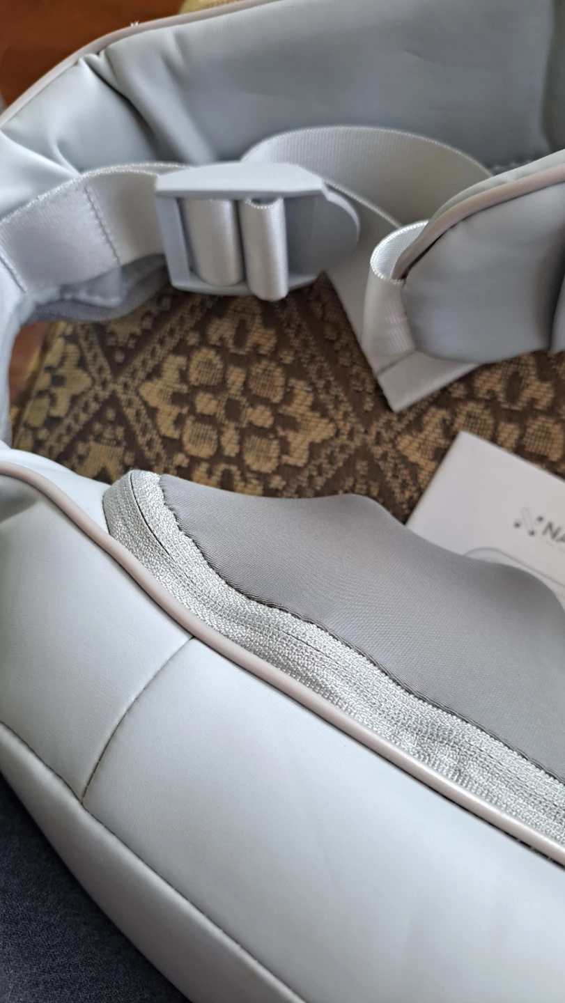 Naipo eCuddle C1 Shoulder Massager with Travel Case - photo 4