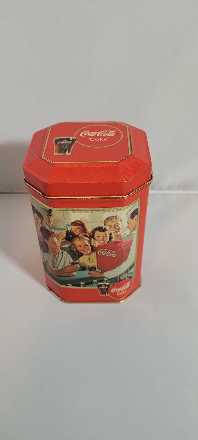Coca-Cola Vintage Style Octagon Tin - photo 4