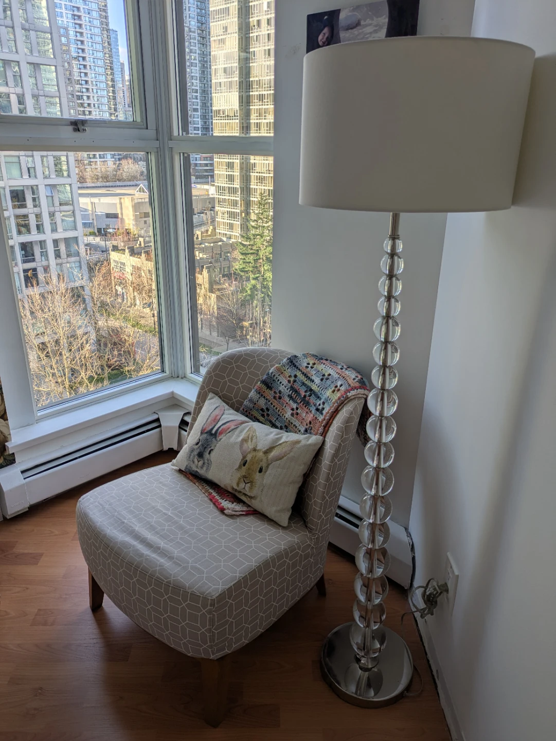 Floor Lamp with Beaded Column - photo 2