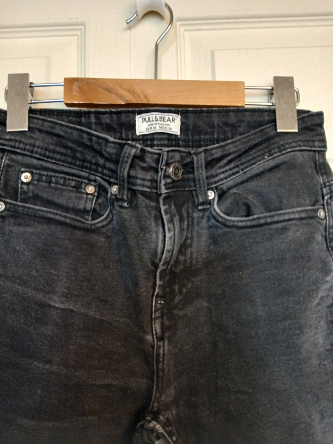 PULL & BEAR black cotton jeans, size 36 - photo 2
