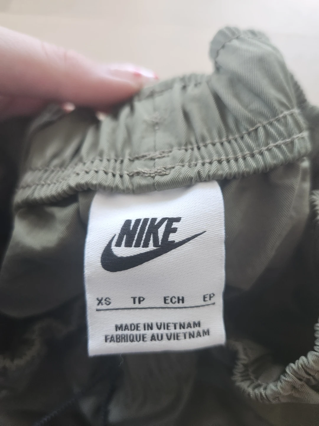 Nike Cargo Pants - Khaki Green - XS - photo 2