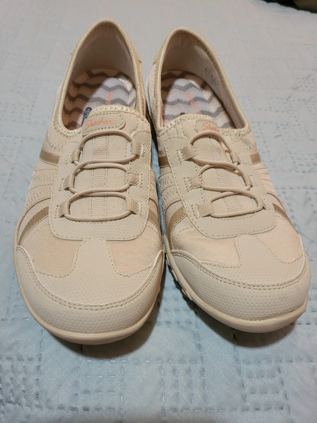 Skechers Women's Beige Slip-On Sneakers Size 8 - photo 2