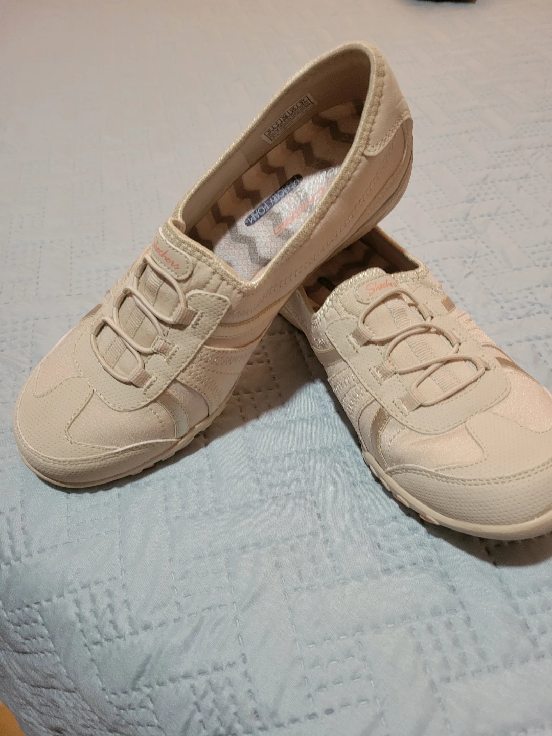 Skechers Women's Beige Slip-On Sneakers Size 8 - photo 3