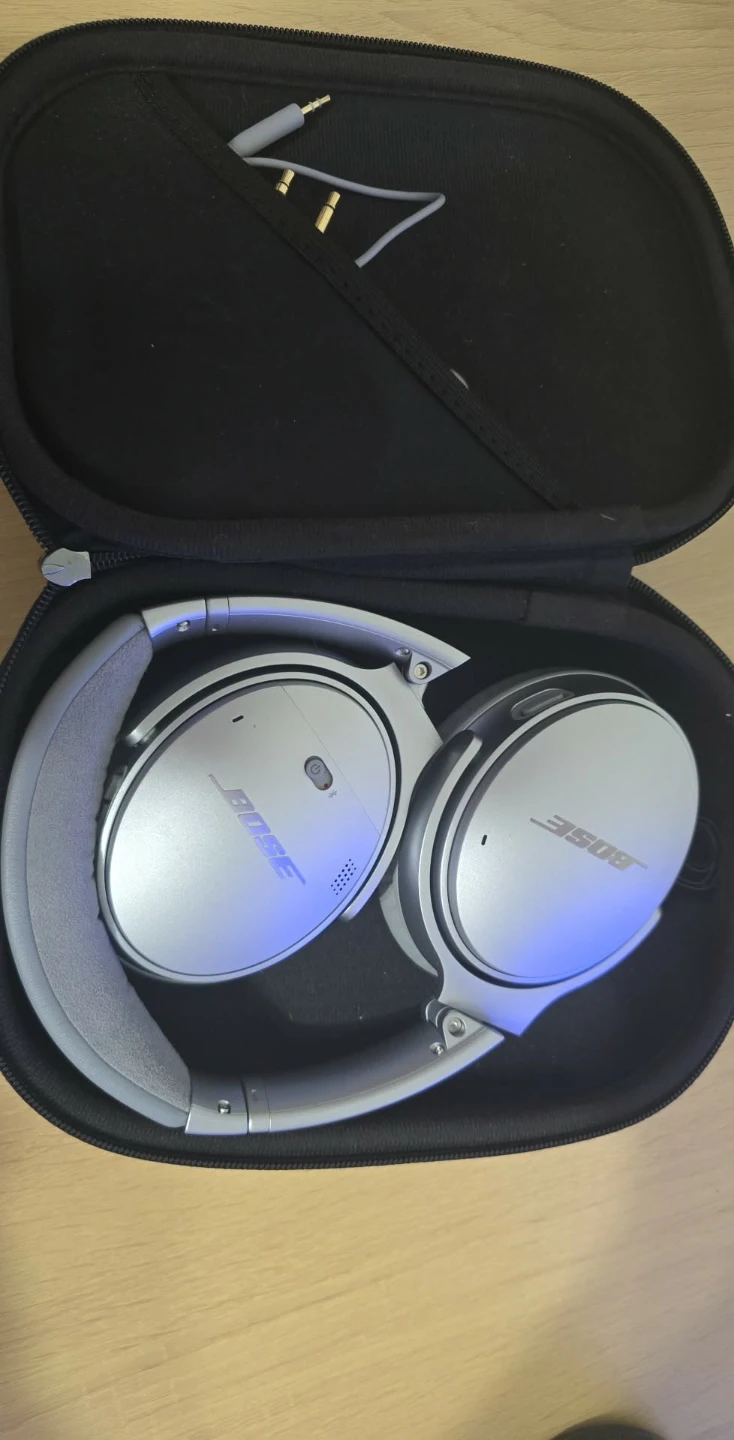 Bose QuietComfort 35 II Noise Cancelling Headphones Silver - photo 2
