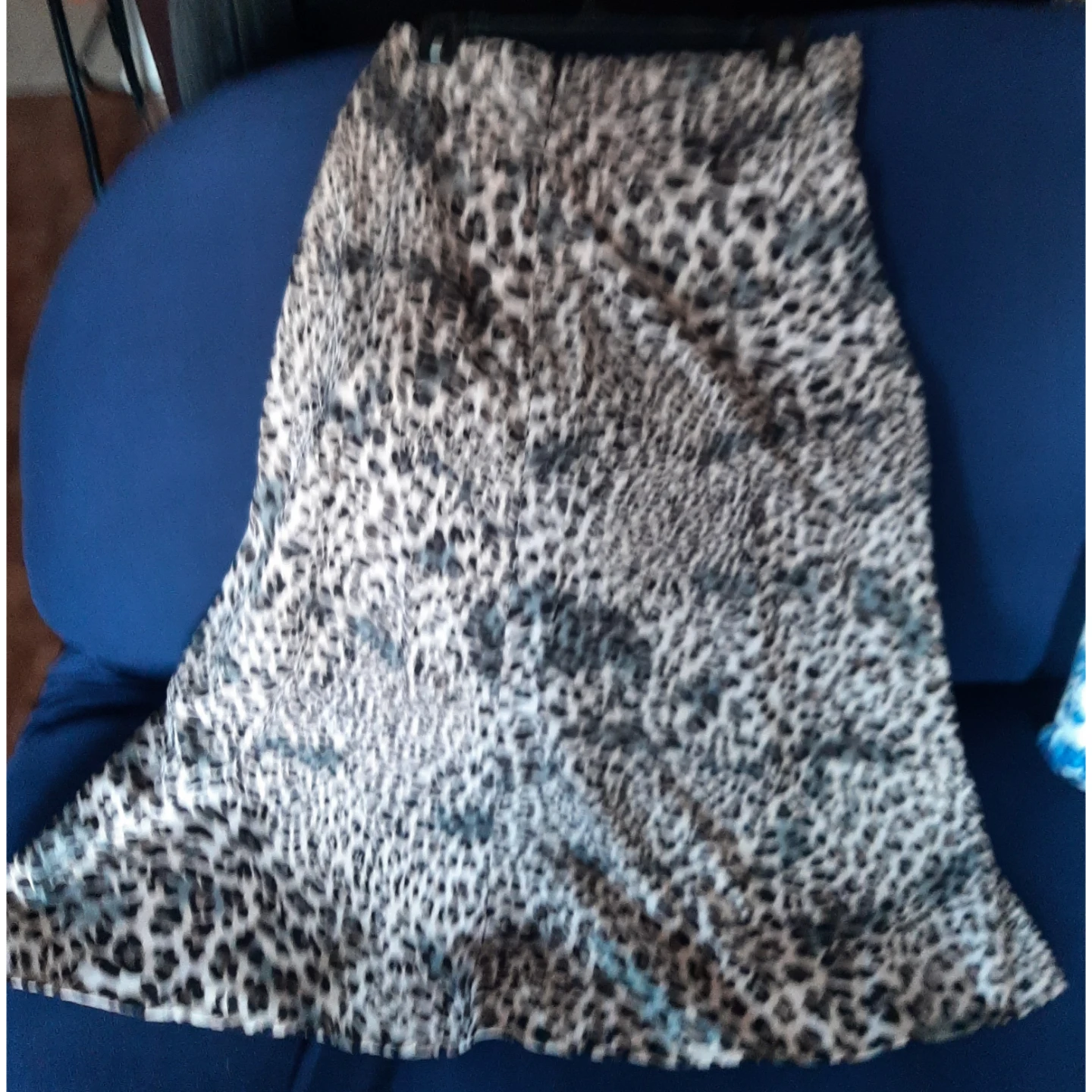 3 pc Women's Leopard Print Midi Skirt with 2pc Top - photo 5