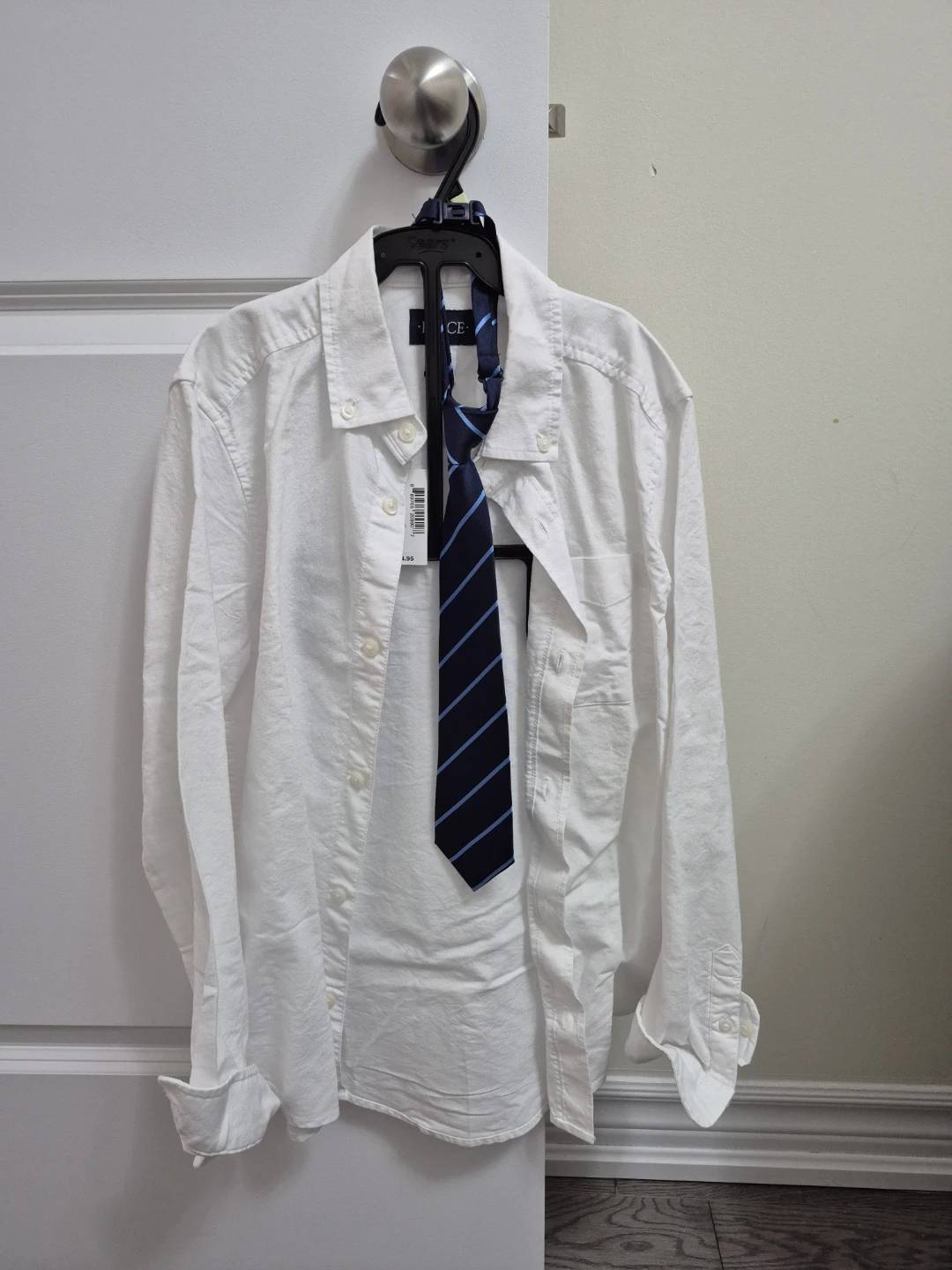 The Children's Place White Button-Up Shirt and Tie Set - Size L