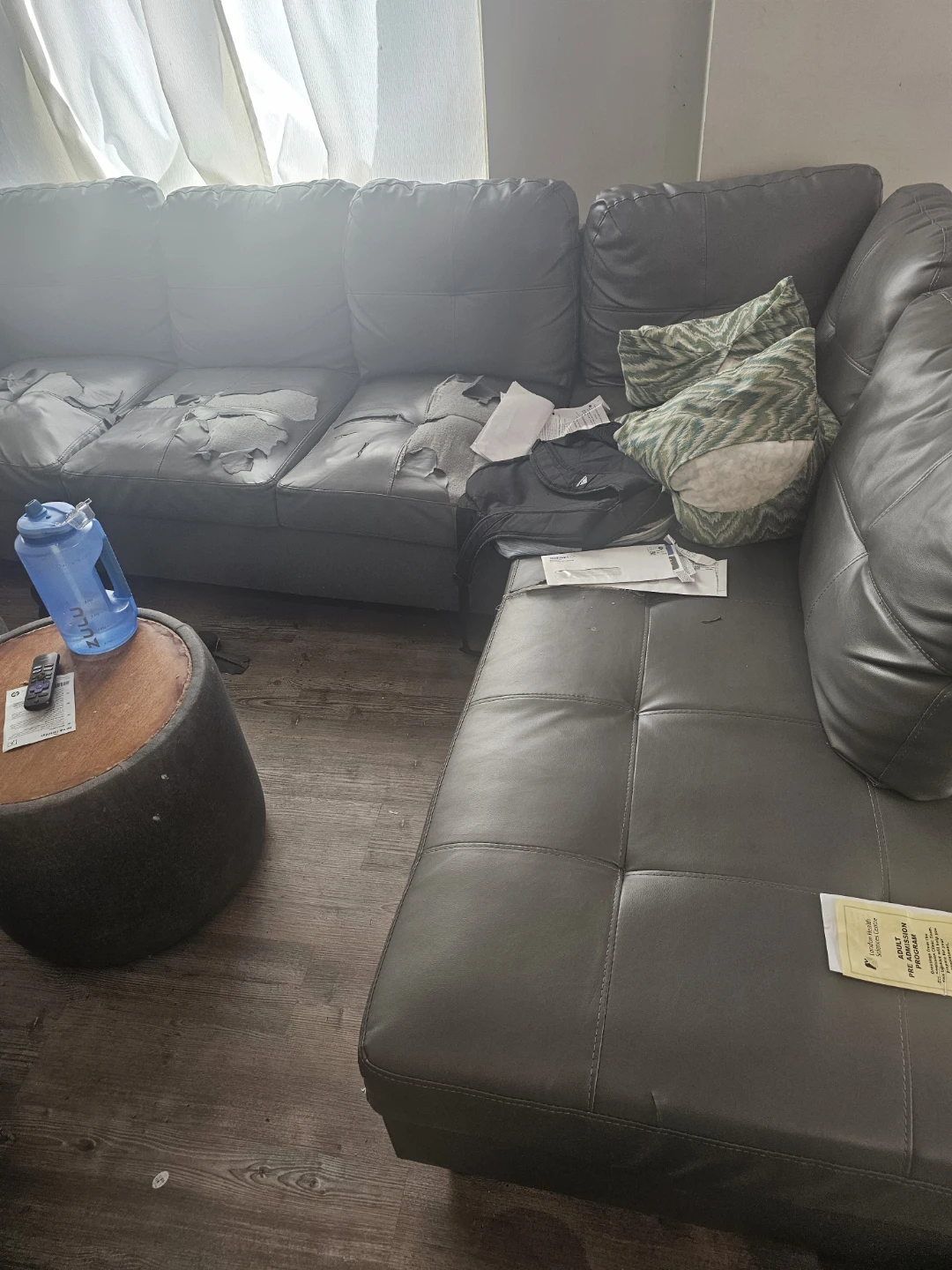 Sectional leather sofa forsale