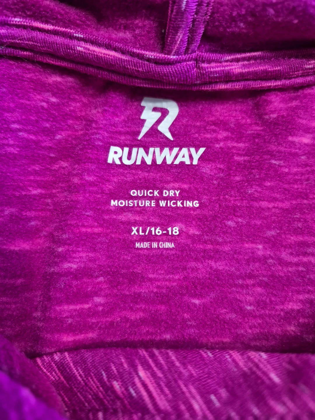 Runway Quit Dry Size XL 16/18 Pullover Hoodie - photo 4