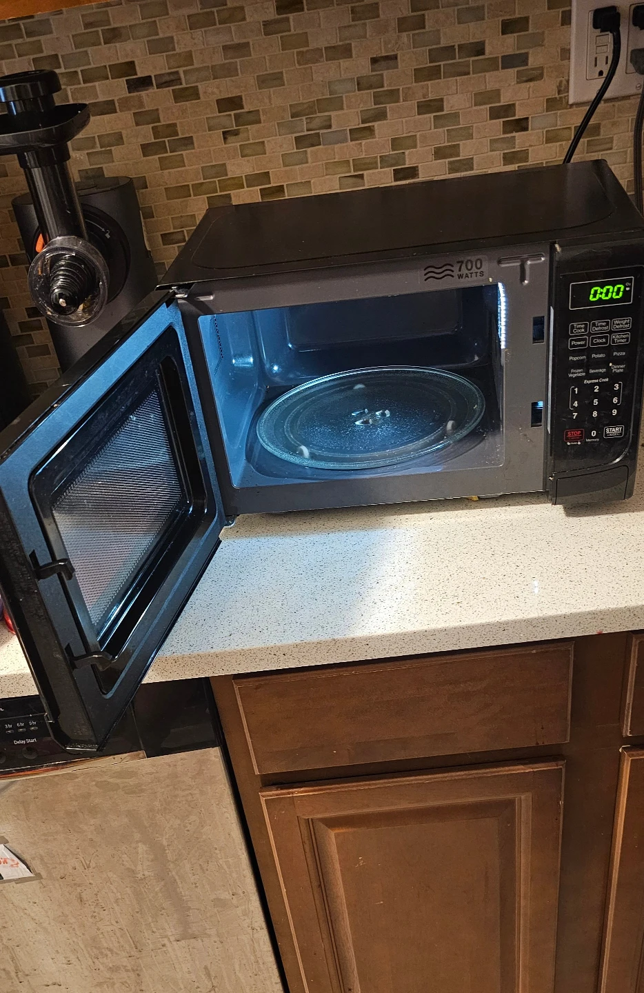 Farberware Microwave - photo 2