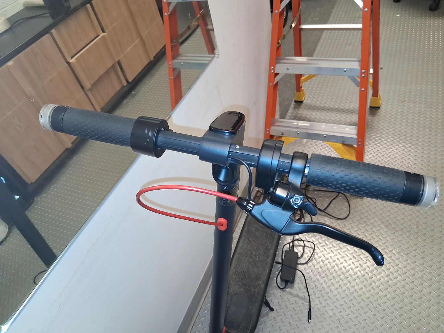 Electric Scooter - photo 2