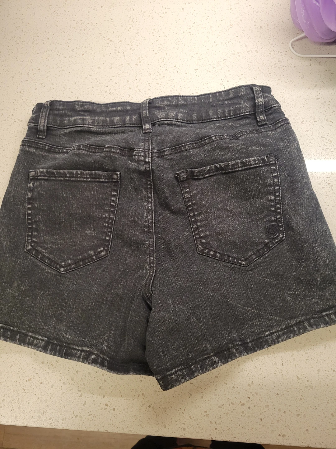 Indigo Ren Women's Black Denim Shorts Size 9