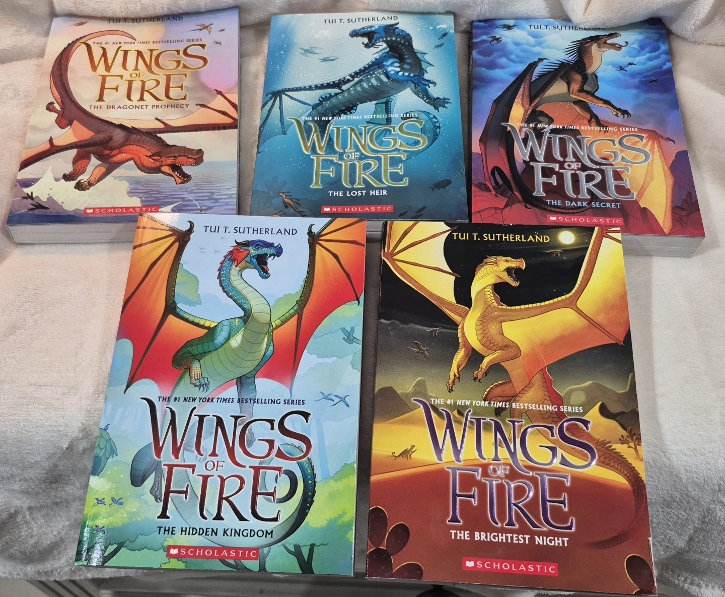Wings of Fire Book Series by Tui T. Sutherland