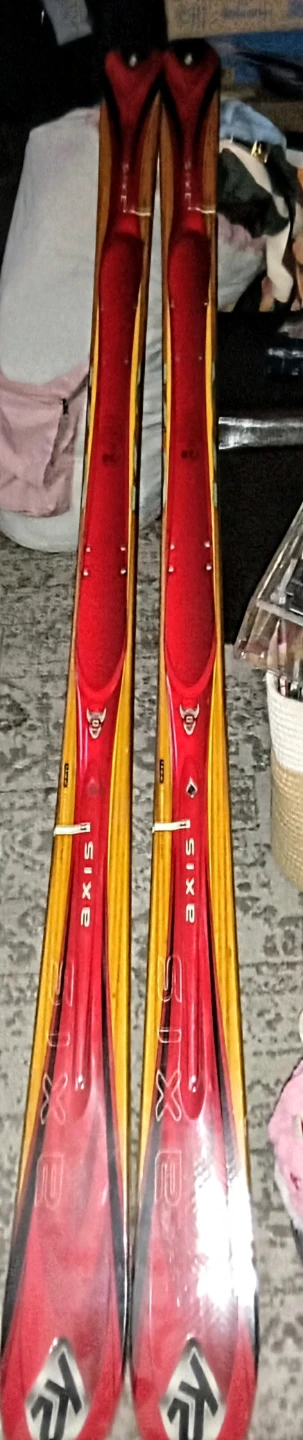 K2 Axis Skis