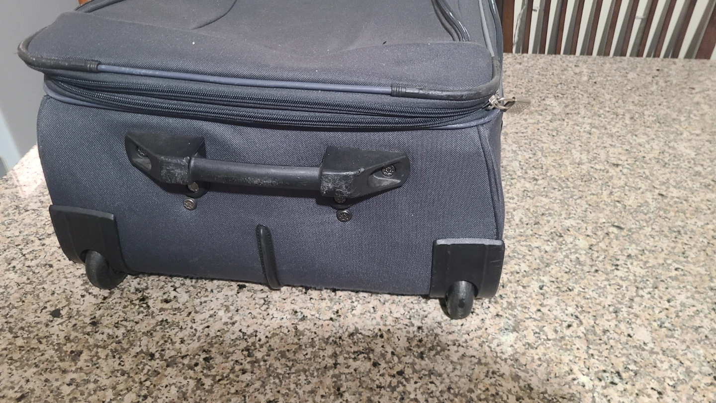 Hanon Luggage Spinner Suitcase - photo 4