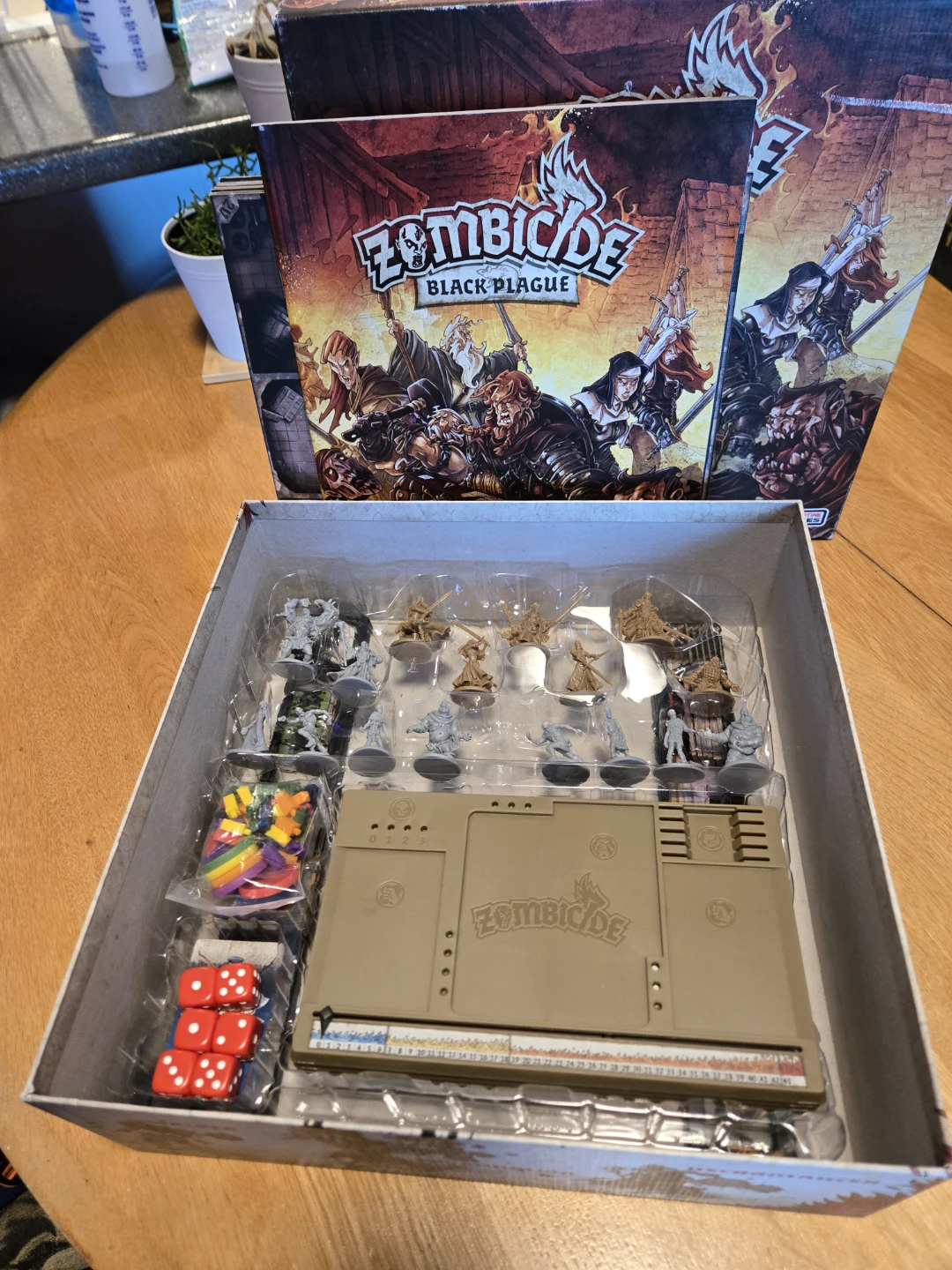 Zombicide: Black Plague Board Game - photo 4