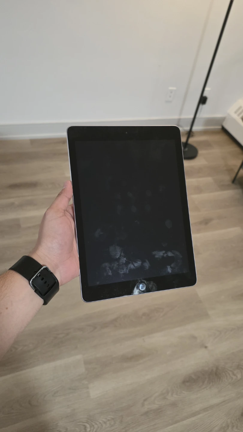 Apple iPad (Space Grey) - photo 2