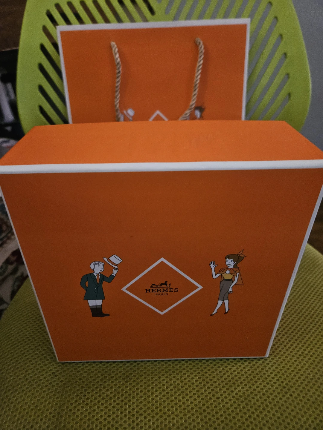 Hermes Paris Orange Gift Bag and Box - photo 2