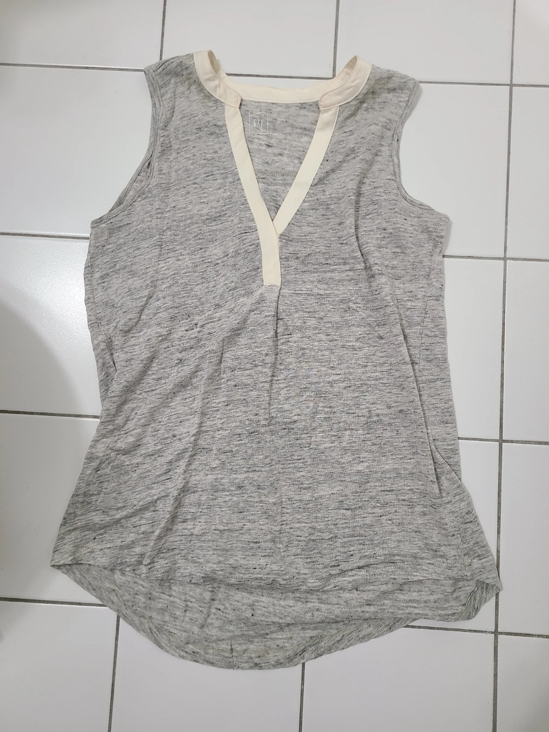 Bundle of 7 Women's Tops - photo 4