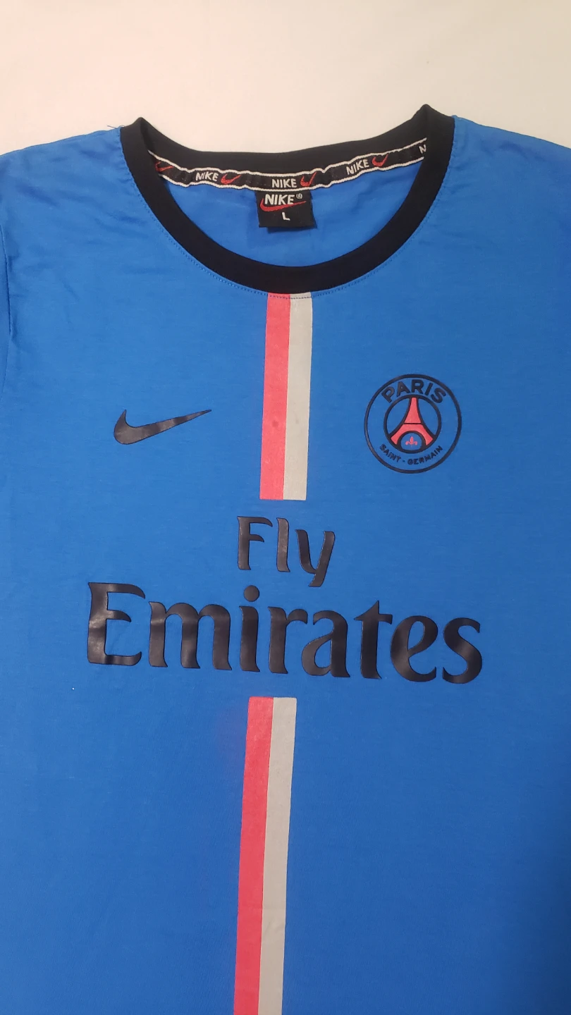 Brand new Women's Thirt Size L - photo 2