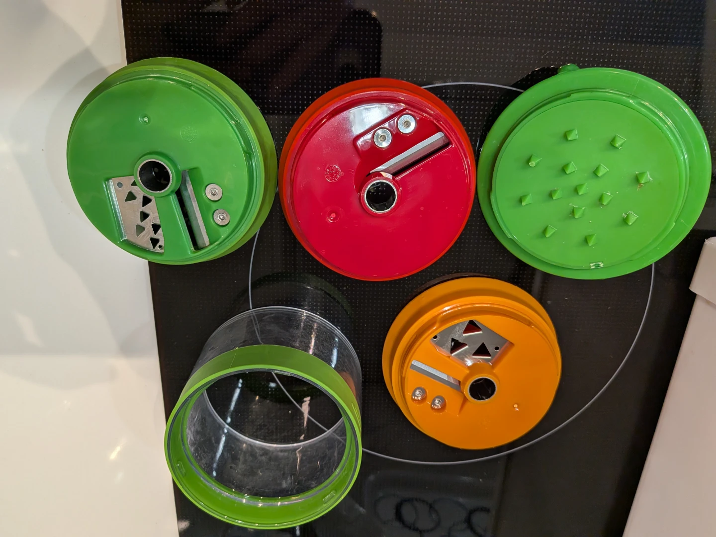 OXO Good Grips 3-Blade Hand-Held Spiralizer - photo 4